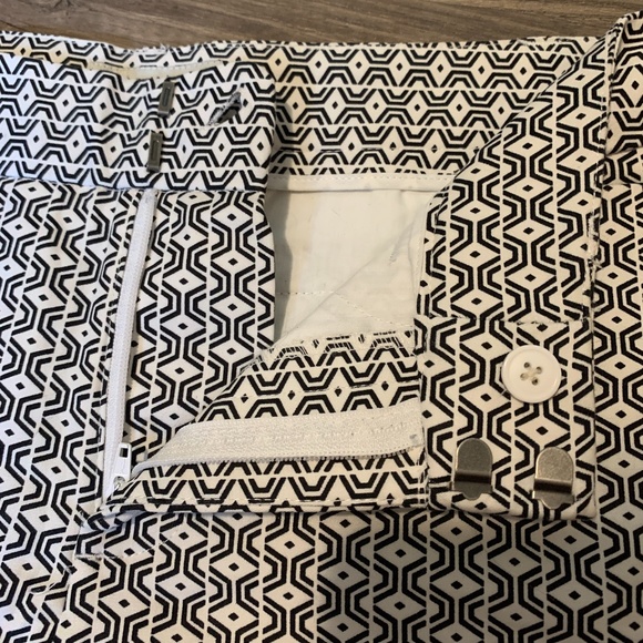 grey shorts - Picture 3 of 7